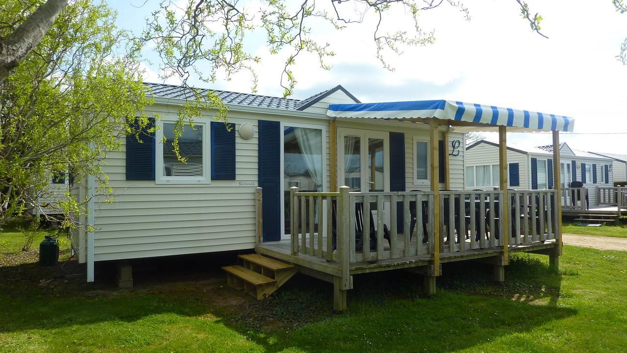 Camping De La Plage De Cleut-Rouz Fouesnant Exterior photo
